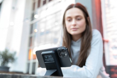 Logotrade Geschäftsgeschenke das Foto: Urban Vitamin Sonoma 10.000mAh Powerbank aus RCS Kunststoff