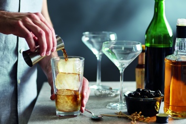 Logotrade Geschäftsgeschenke das Foto: Messbecher Edelstahl