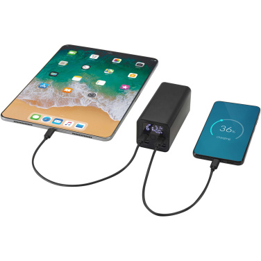 Logotrade Werbegeschenke das Foto: Acamar 70 W 20.000 mAh Laptop Powerbank aus recyceltem Aluminium