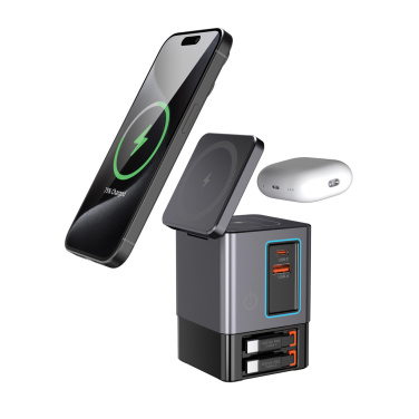 Logotrade Werbeartikel das Foto: Urban Vitamin Sacramento 105W GaN Charger mit einz. Kabeln