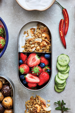 Logotrade promotional merchandise image of: Black+Blum Stainless Steel Double Bento Box