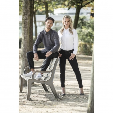 Logo trade ärikingid foto: Suurte pikkade varrukatega meeste pikeesärk