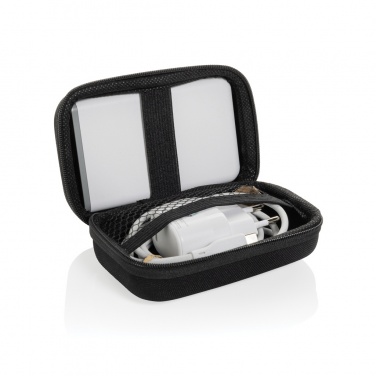 Logotrade meened pilt: Surge RCS taaskasutatud PET 20W tüüpi C 3 tk laadimiskomplekt