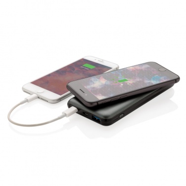 Logotrade ärikingi foto: 10 000 mAh kiirlaadimine 10 W juhtmeta akupank