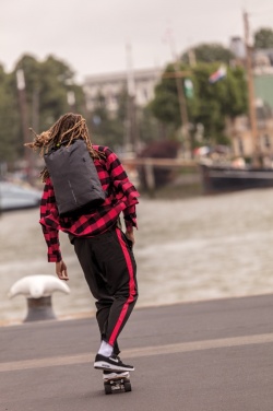 Logotrade meene foto: Urban Lite vargusvastane seljakott