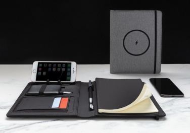 Logotrade reklaamkingi foto: Air 5W juhtmevaba laadimisega sülearvuti koos 5000mAh akupangaga