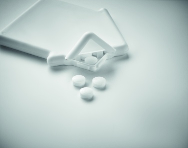 Logo trade meene pilt: Pastillid majakujulises karbis