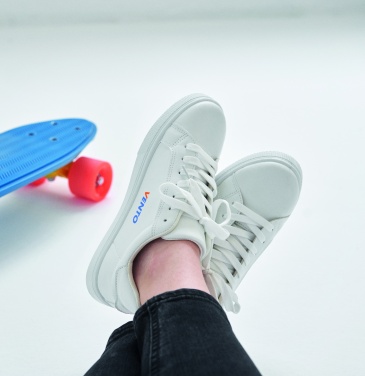 Logotrade reklaamkingituse foto: Tossud PU 39