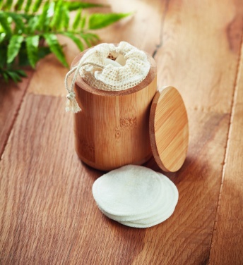 Logotrade ärikingi foto: Bambuskiust puhastuspadja komplekt