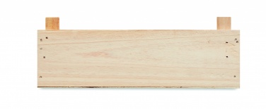 Logotrade ärikingitused pilt: Maasikakomplekt puidust kastis