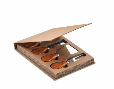 Logo trade meene pilt: Komplektis 4 juustunoa