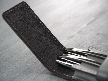 Logotrade ärikingid pilt: Nahast vutlar kirjutusvahenditele 1221131