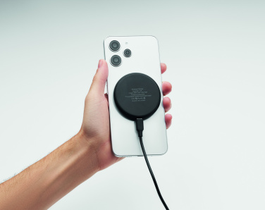 Logotrade reklaamkingitused pilt: WERLIES 3-ühes juhtmevaba laadija 15W