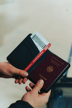 Logotrade meened pilt: Trackmate passihoidja