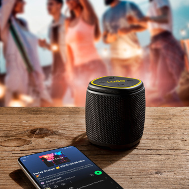 Logotrade firmakingid pilt: Bluetooth kõlar HERMON Schwarzwolf