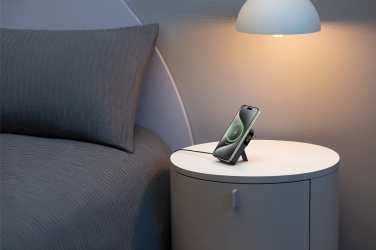 Logo trade reklaamtoote pilt: Anker MagGo QI2 magnetiline varupatarei 10 000 mAh