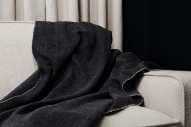 Logo trade liikelahja kuva: VINGA Bilton kierrätystorkkupeitto