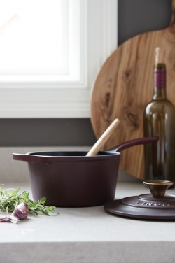 Logotrade liikelahja tuotekuva: VINGA Monte pikkupata 1,9 L