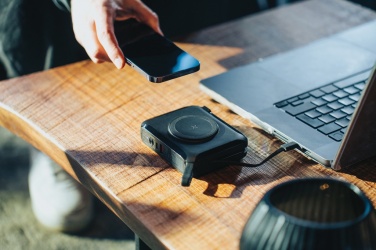 Logo trade mainoslahjat tuotekuva: Urban Vitamin Oxnard 5 in 1 65W yleislaturi