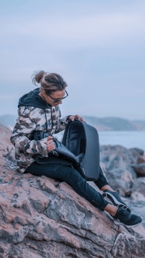 Logo trade mainoslahjat ja liikelahjat kuva: Bobby Hero Regular -varkaudenestoreppu