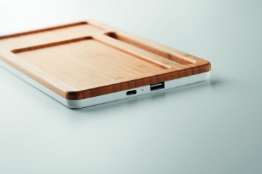 Logotrade mainoslahja ja liikelahja kuva: Bambu langaton laturi 5W MALABAR