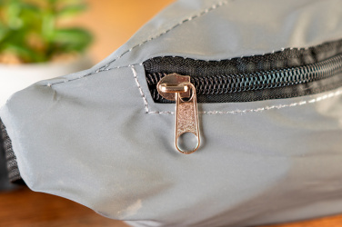 Logotrade liikelahjat kuva: Vyötärölaukku COSENZA