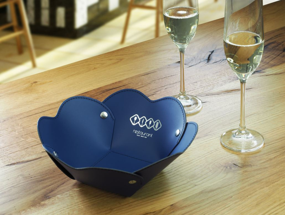 Logo trade liikelahja kuva: Kori 1036094