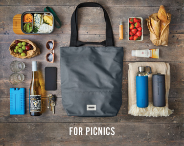 Logotrade reklaminės dovanos nuotrauka: „Black+Blum“ 16 litrų talpos izoliuotas krepšys / aušintuvas