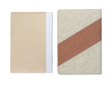 Logotrade biznesa dāvanas foto: A5 piezīmju grāmatiņa ar 15 W lādētāju